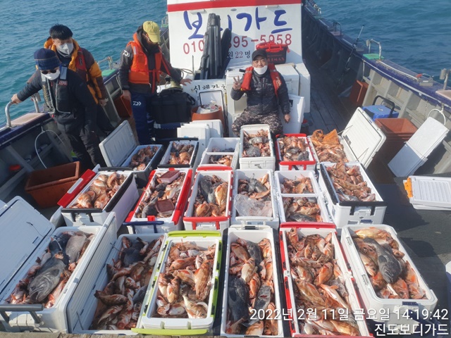 2022. 02. 11. ★ 젊은선장 "심선장" [보디가드호] 왕우럭+ 왕열기 조황입니다.